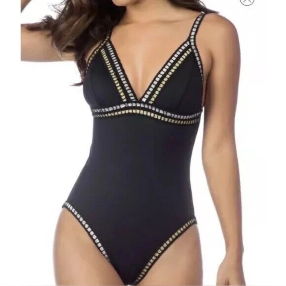 La Blanca women’s black Swimsuit size 10